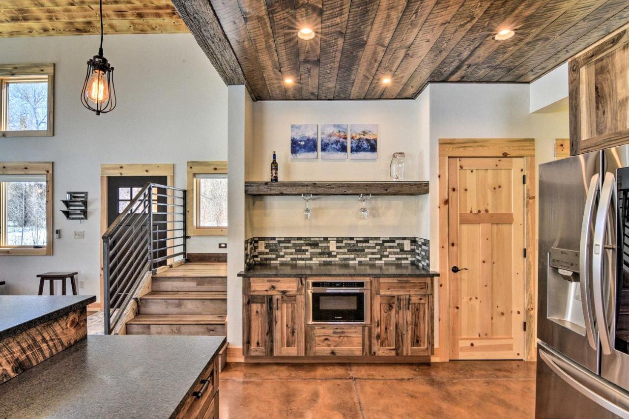 Riverfront Home With Bbq 2 Mi To Downtown Gunnison! Εξωτερικό φωτογραφία