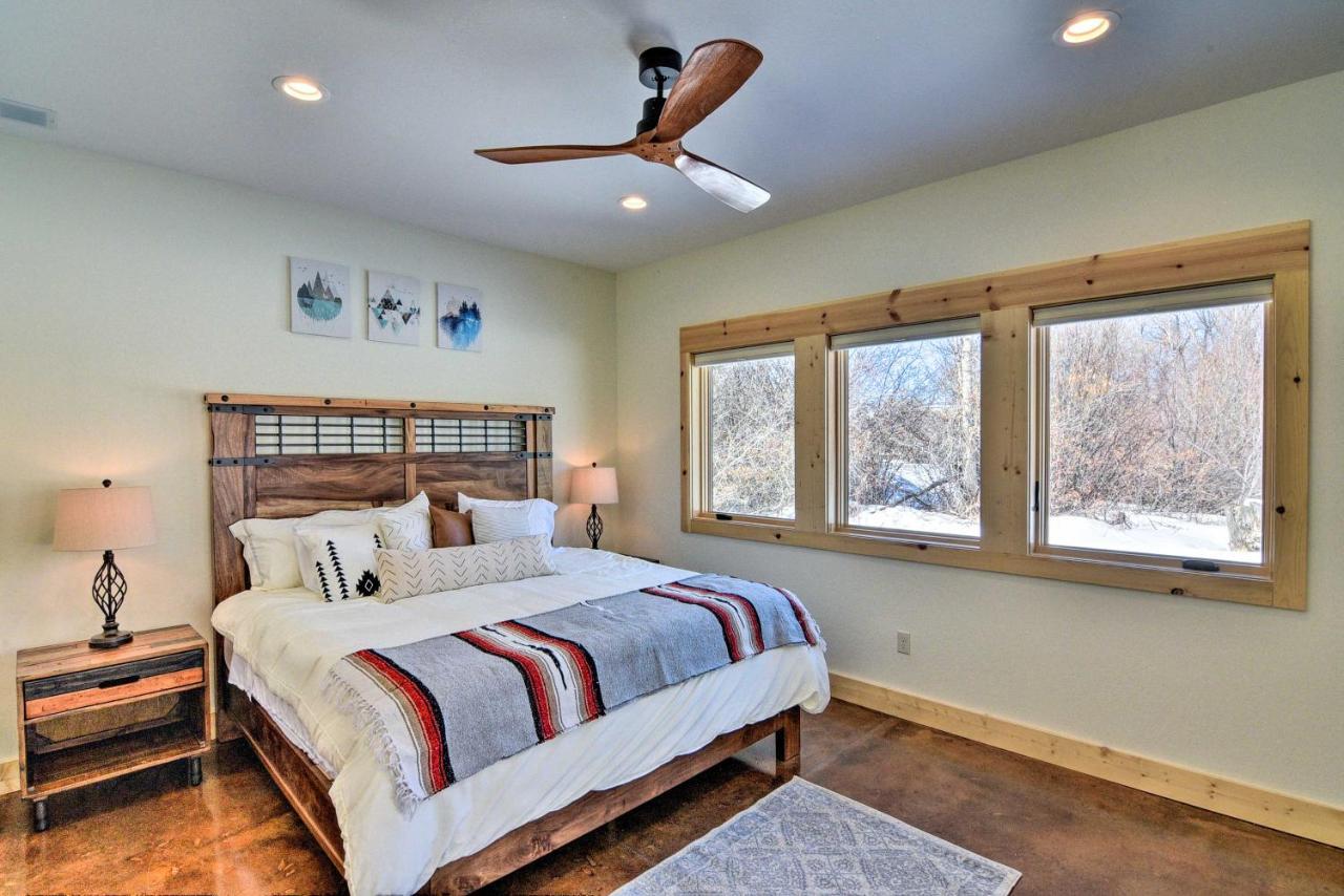 Riverfront Home With Bbq 2 Mi To Downtown Gunnison! Εξωτερικό φωτογραφία
