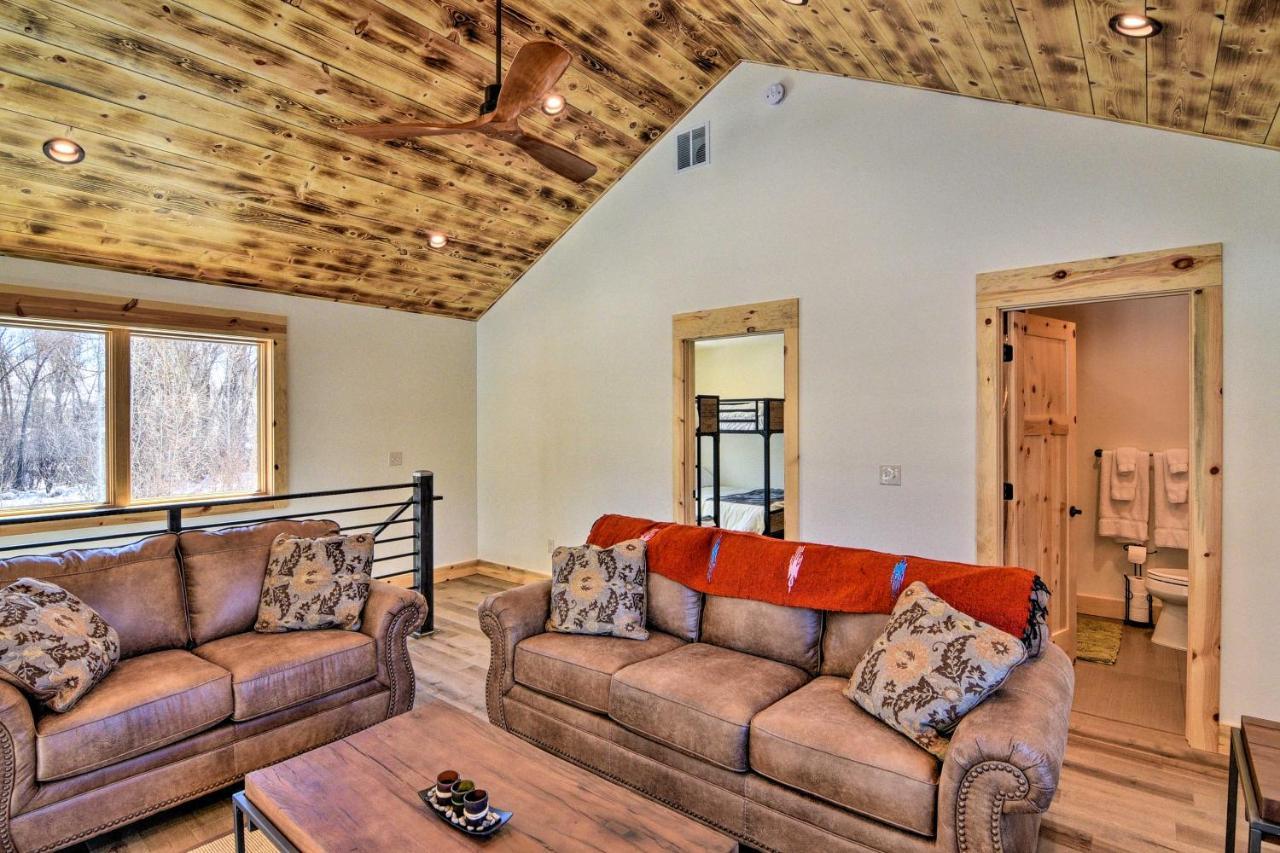 Riverfront Home With Bbq 2 Mi To Downtown Gunnison! Εξωτερικό φωτογραφία