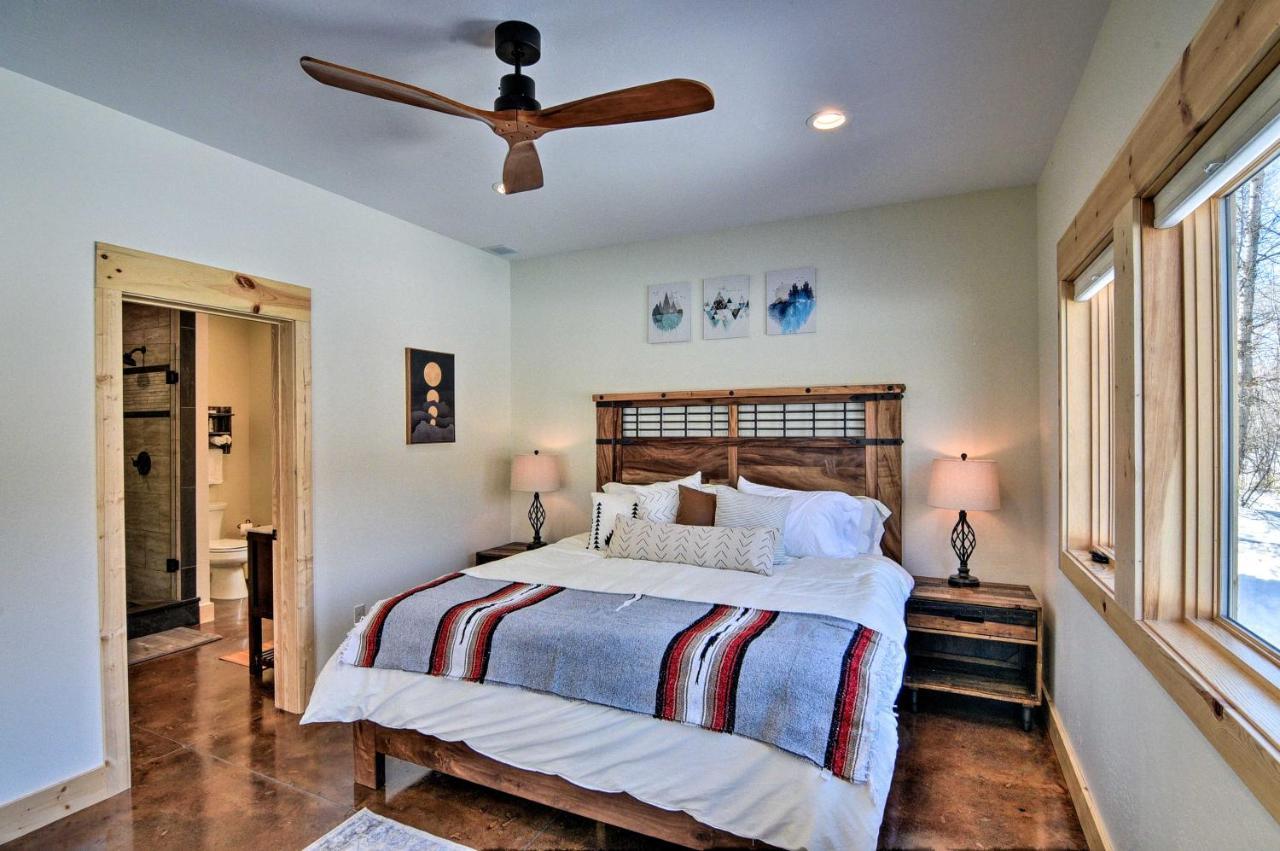 Riverfront Home With Bbq 2 Mi To Downtown Gunnison! Εξωτερικό φωτογραφία